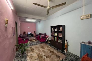 TAMAN DESA KENANGAN (KUALA NERANG)