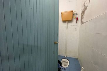 TAMAN DESA KENANGAN (KUALA NERANG)