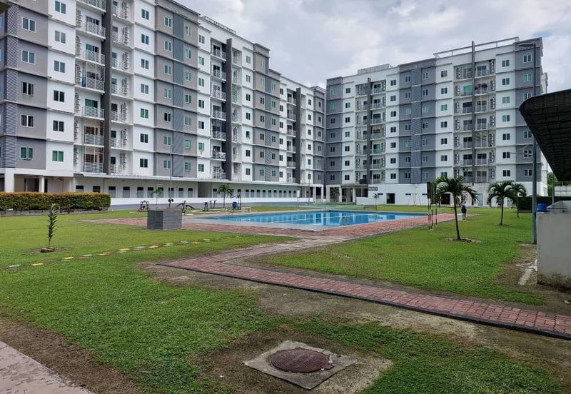 KAMPUS WEST CITY CONDOMINIUM, KAMPAR