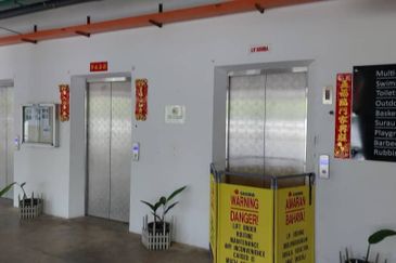 KAMPUS WEST CITY CONDOMINIUM, KAMPAR