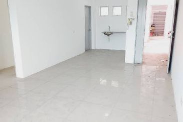 KAMPUS WEST CITY CONDOMINIUM, KAMPAR