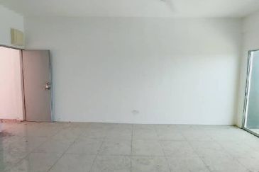 KAMPUS WEST CITY CONDOMINIUM, KAMPAR