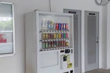 KAMPUS WEST CITY CONDOMINIUM, KAMPAR