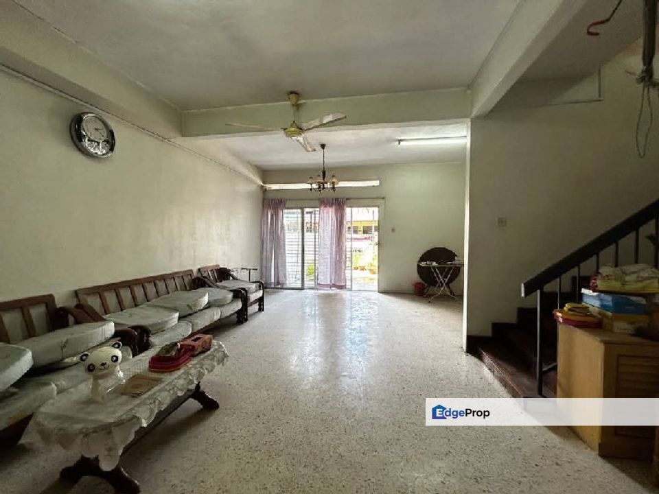 Menglembu Taman Sepakat Double Storey House For Sales, Perak, Menglembu