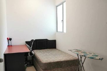 TAMAN MERU IDAMAN (SCIENTEX MERU)