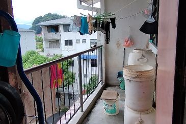 RUMAH PANGSA BERCHAM