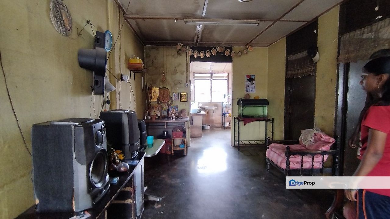 Rumah Pangsa Bercham Flat Corner unit For Sale, Perak, Kinta