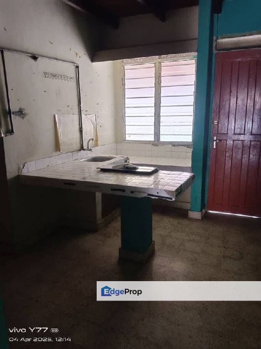 Taman Cempaka Freehold Below Market Value Double Storey House, Perak, Ipoh