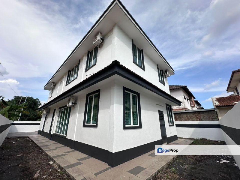 Lahat Newly Refurbished Modern Design Double Storey Bangalow For Sale, Perak, Ipoh