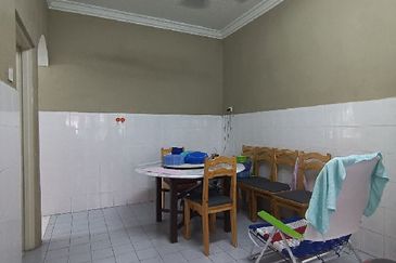 TAMAN ANJUNG BERCHAM MEGAH