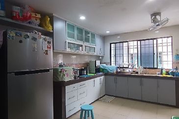 TAMAN ANJUNG BERCHAM MEGAH