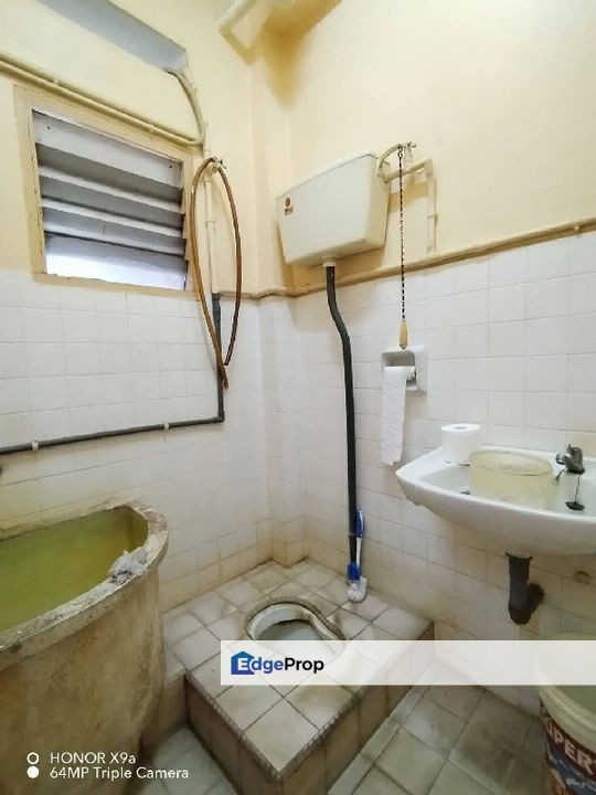 Taman Cempaka Double Storey Terrace House For Sale, Perak, Ipoh