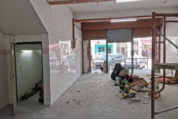 Pengkalan Station 18