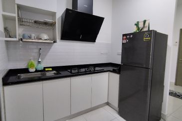 TAMAN MERU IDAMAN (SCIENTEX MERU)