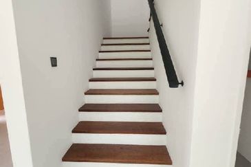 The Grand Thompson Residence