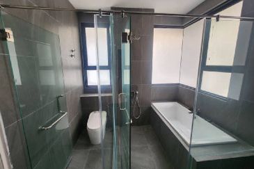 The Grand Thompson Residence