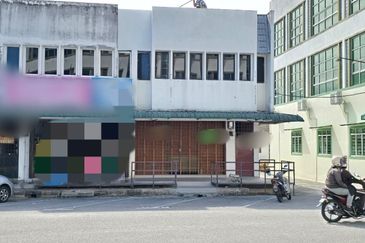 Pengkalan Station 18