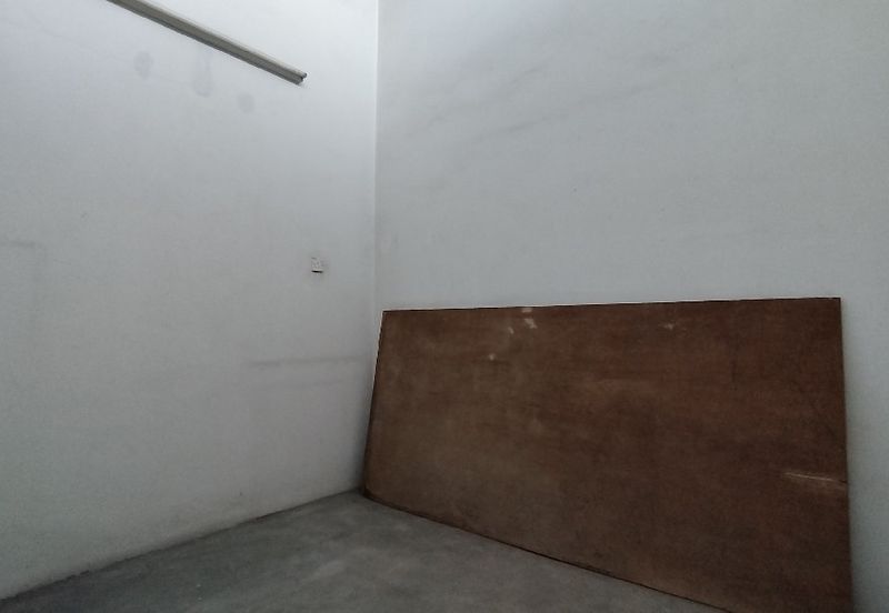 TAMAN CAHAYA BERCHAM