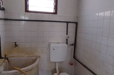 TAMAN CAHAYA BERCHAM