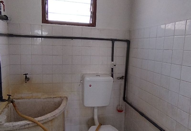 TAMAN CAHAYA BERCHAM