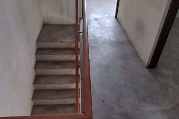 TAMAN CAHAYA BERCHAM