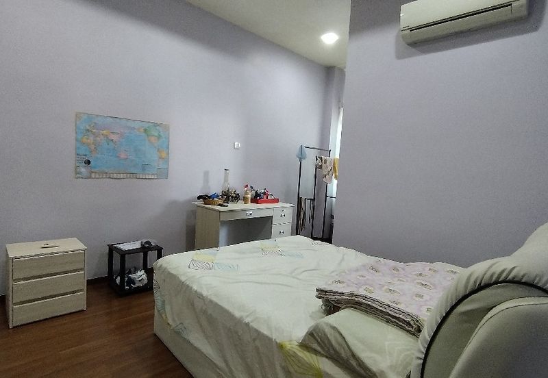 Taman Lapangan Hartamas Botani