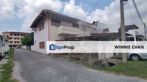 Pasir Puteh Below Market Value Double Storey End Lot For Sale, Perak, Kinta