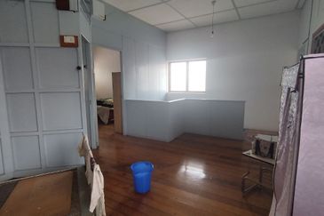 PASIR PUTEH/PENGKALAN