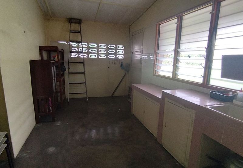 PASIR PUTEH/PENGKALAN