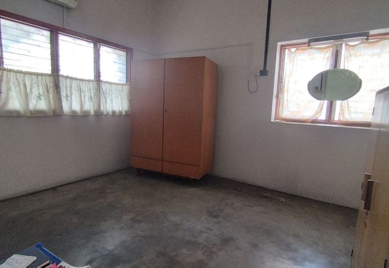 PASIR PUTEH/PENGKALAN