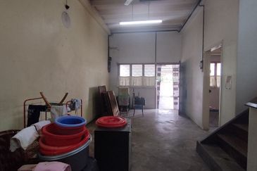 PASIR PUTEH/PENGKALAN