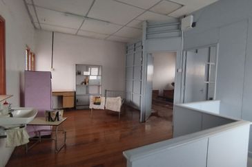 PASIR PUTEH/PENGKALAN