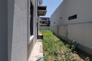 TAMAN PASIR PUTEH SELATAN