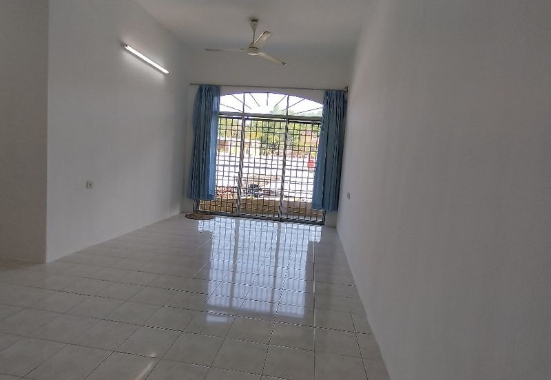 King's Height Apartment