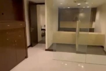 PUSAT KOMERSIAL PUNCAK TAIPING