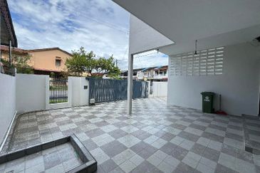 Taman Ipoh Selatan (Ipoh Garden South)