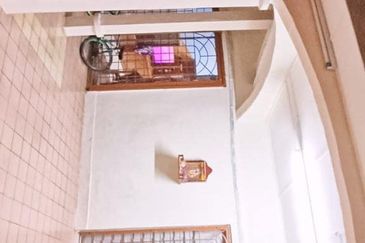 TAMAN ANJUNG BERCHAM INDAH