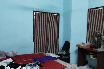 TAMAN CHEMOR INDAH (SEBELUM PEKAN)