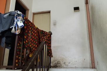 TAMAN CHEMOR INDAH (SEBELUM PEKAN)