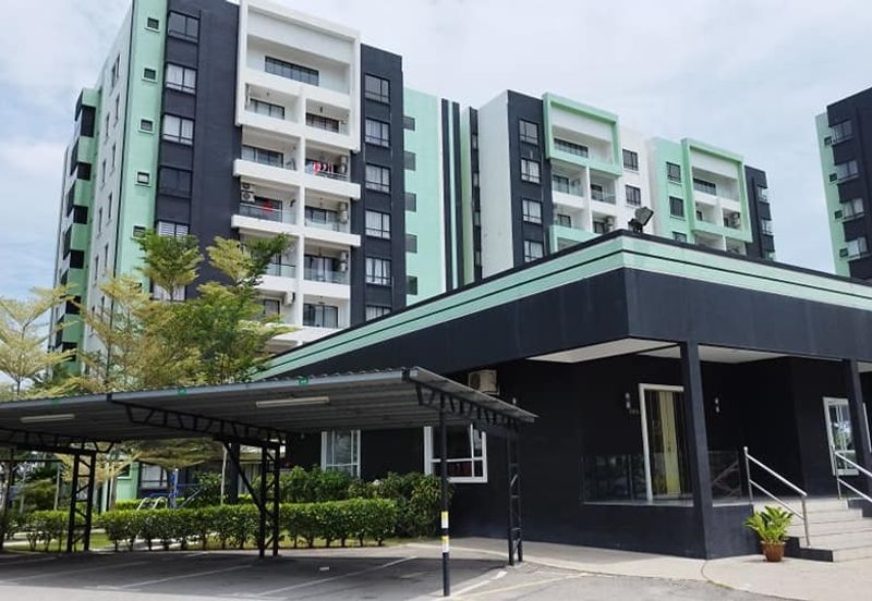 Manhattan Condominium