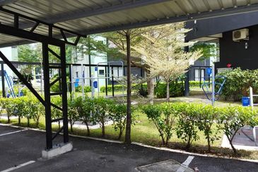 Manhattan Condominium