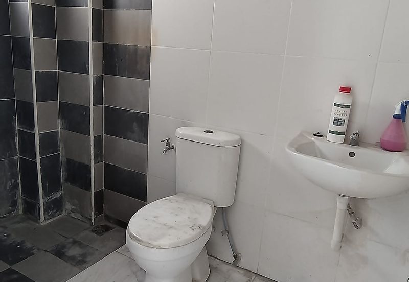 Manhattan Condominium