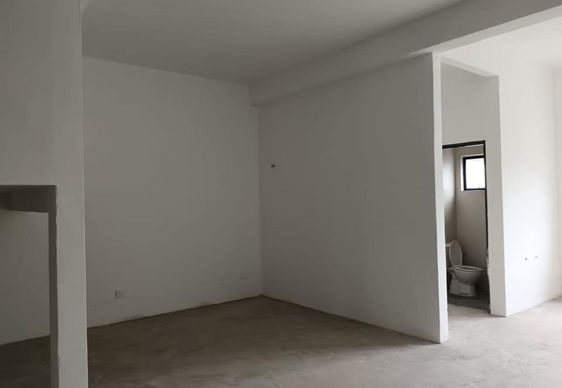 Jalan Pasir Puteh, Station 18