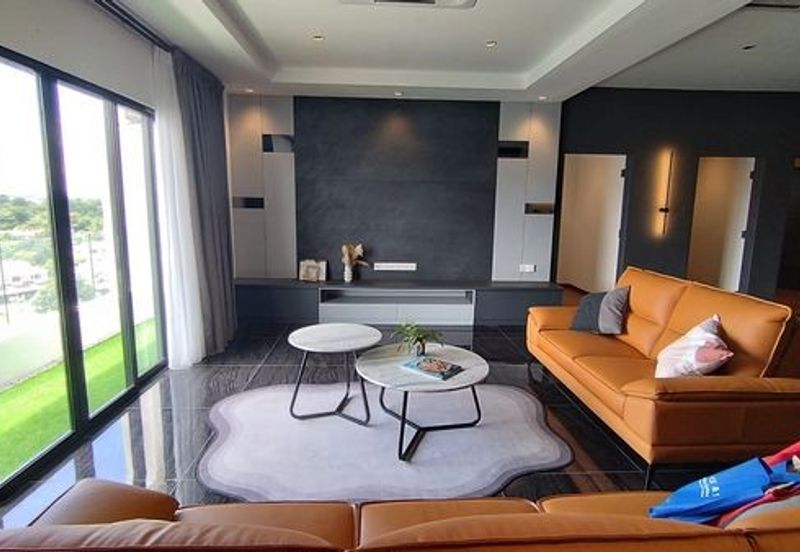 Manhattan Condominium