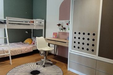 Manhattan Condominium