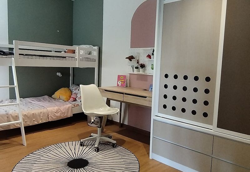 Manhattan Condominium