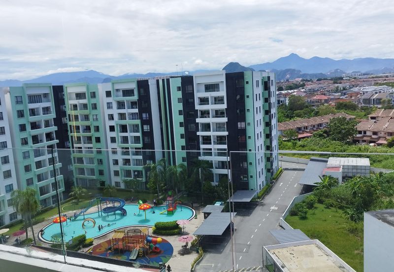 Manhattan Condominium