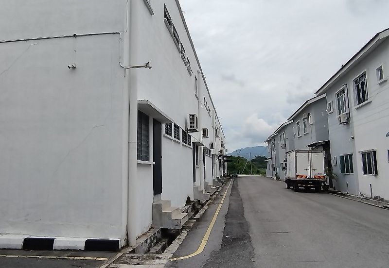 Pengkalan Station 18