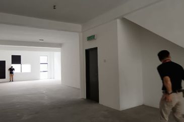 Pengkalan Station 18