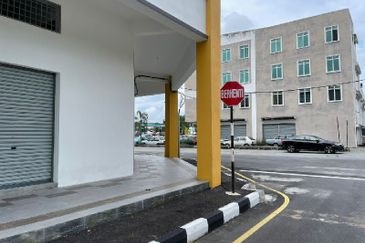 Pengkalan Station 18
